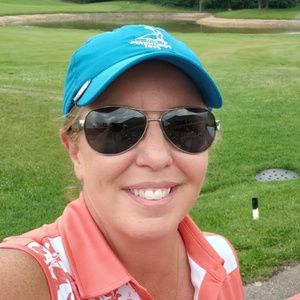 Meet your Posher, Pam